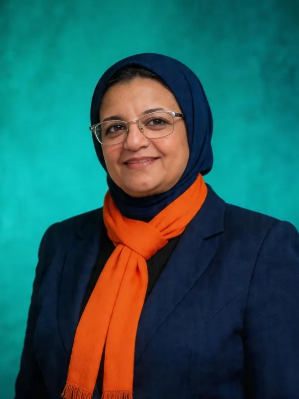 Dr Hanan Mostapha